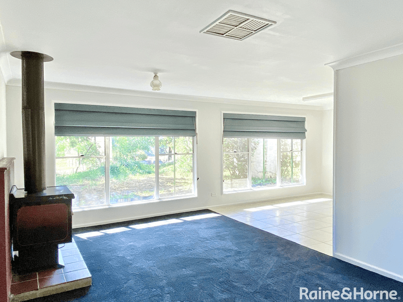 836 Henry Lawson Way, YOUNG, NSW 2594