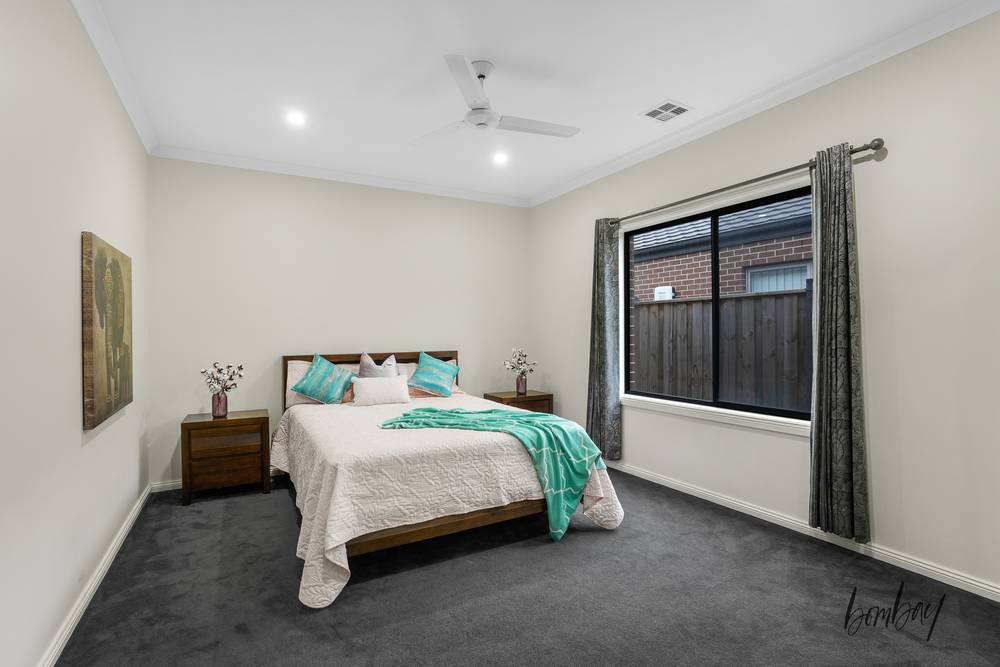 25 Oleander Parade, MICKLEHAM, VIC 3064