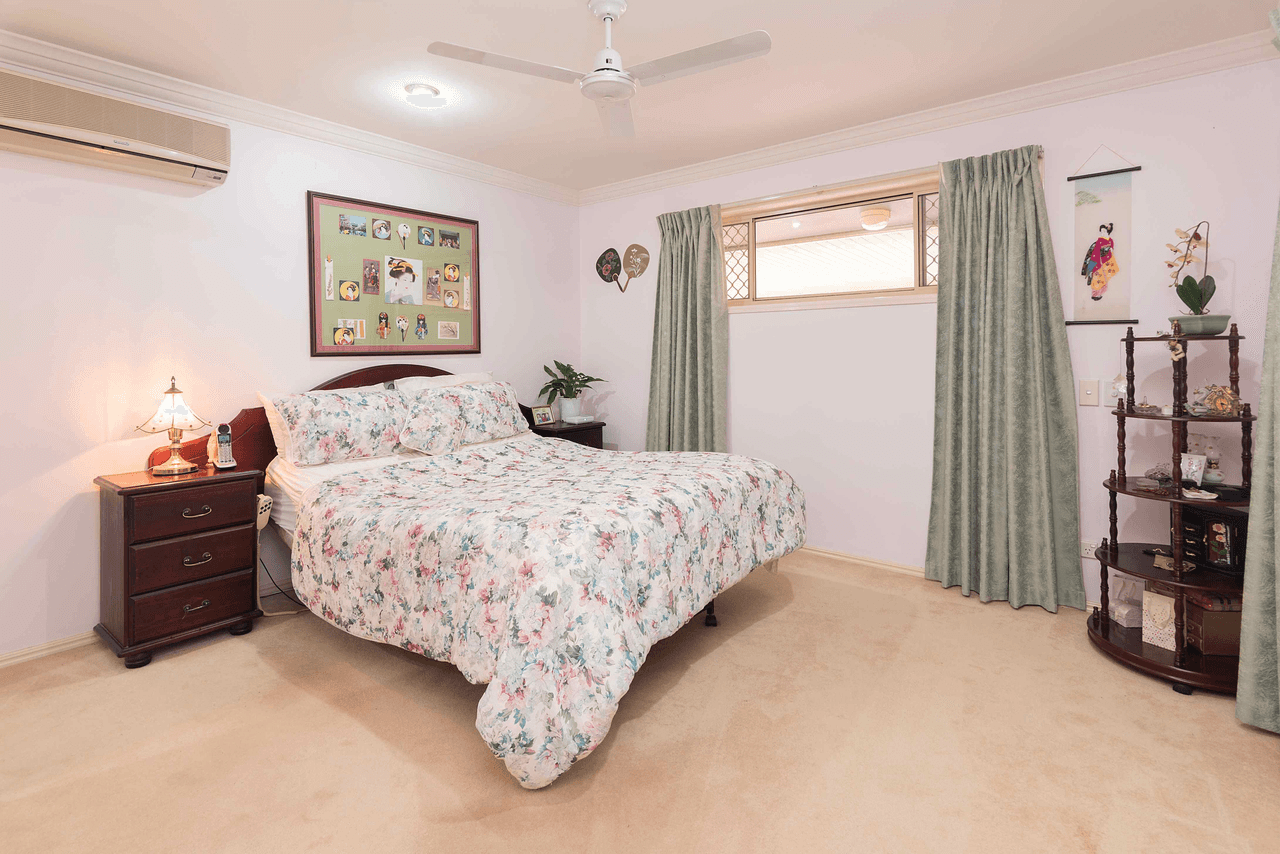 42 Killarney Place, CHERMSIDE WEST, QLD 4032