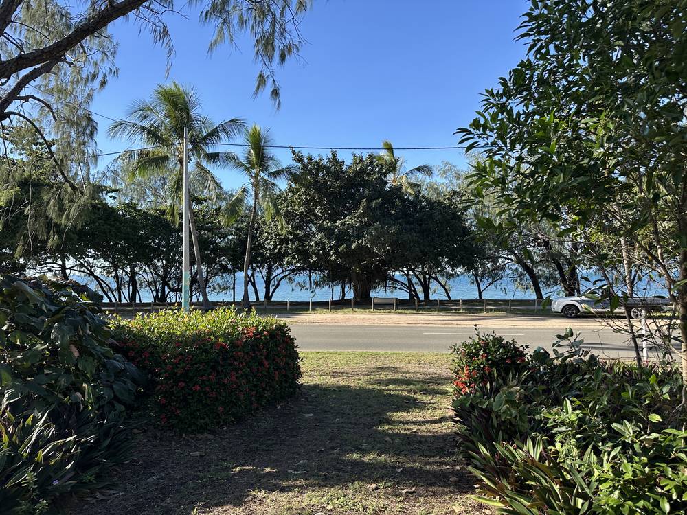 36 Marine Pde, Arcadia, QLD 4819