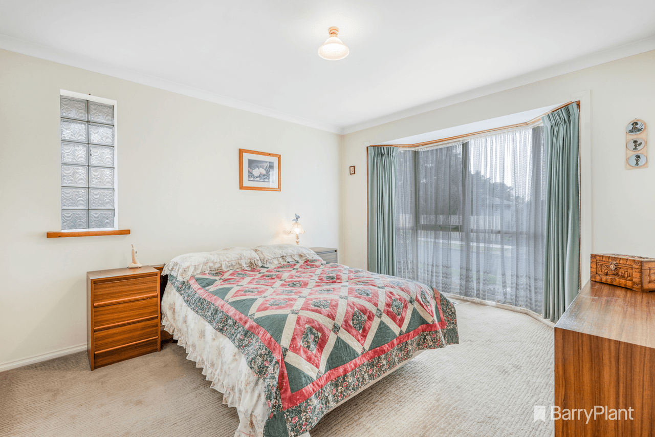 43 Orna Street, Ferntree Gully, VIC 3156