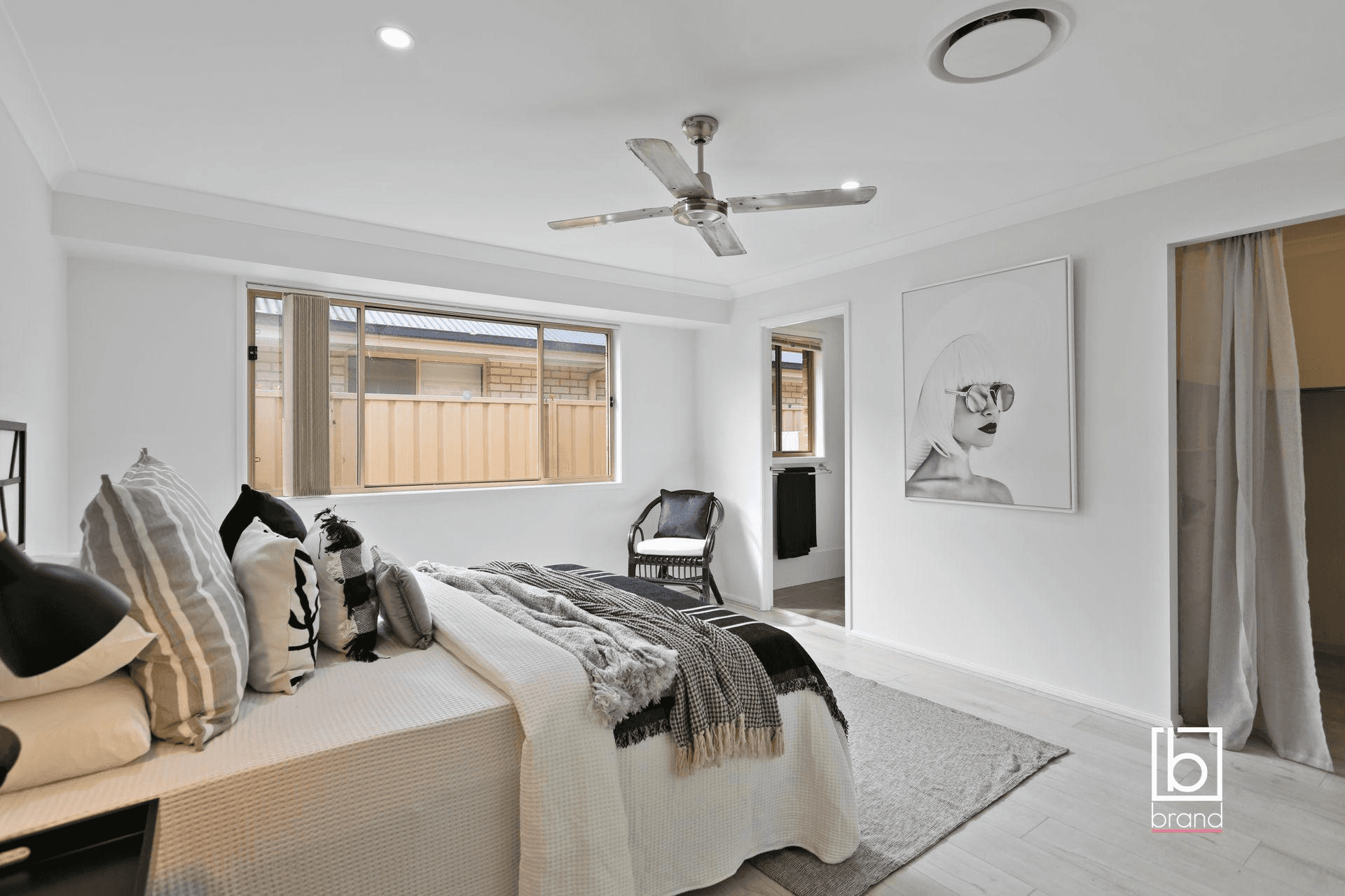 64 Piper Drive, HAMLYN TERRACE, NSW 2259