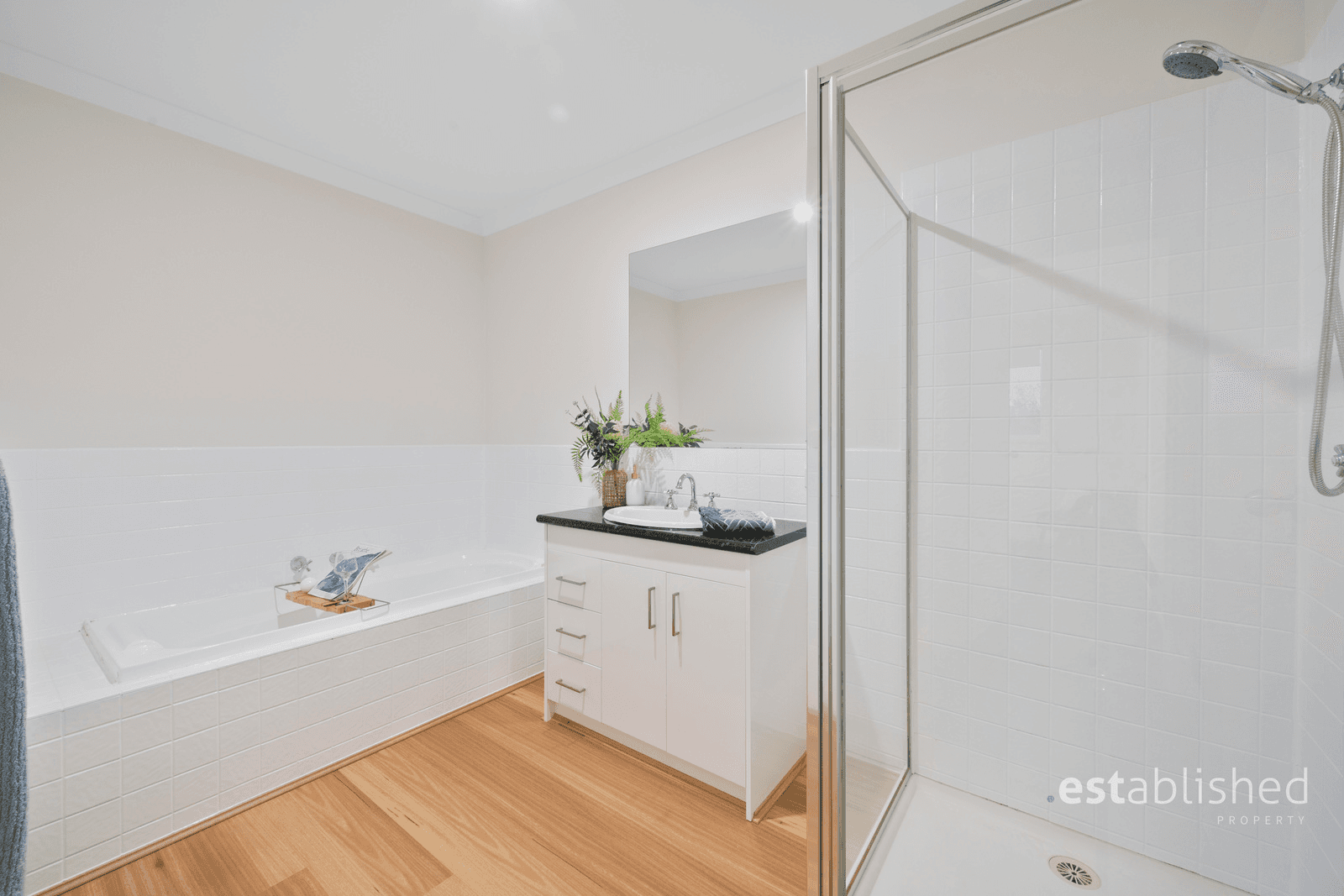 27A Caledonian Way, POINT COOK, VIC 3030