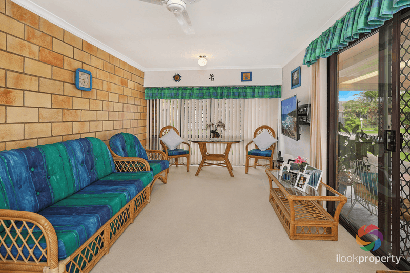 32/10 Melody Court, Warana, QLD 4575