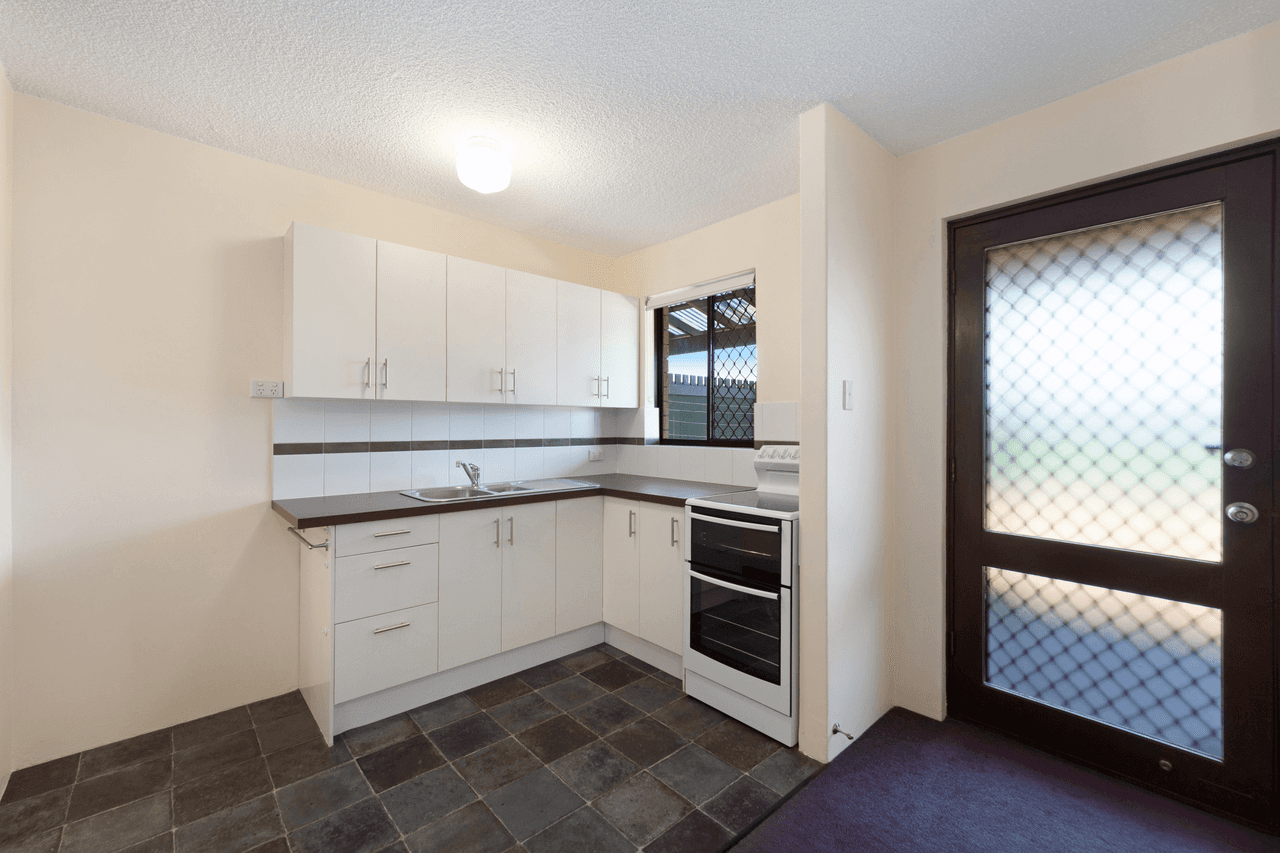 10/390 Hector Street, YOKINE, WA 6060