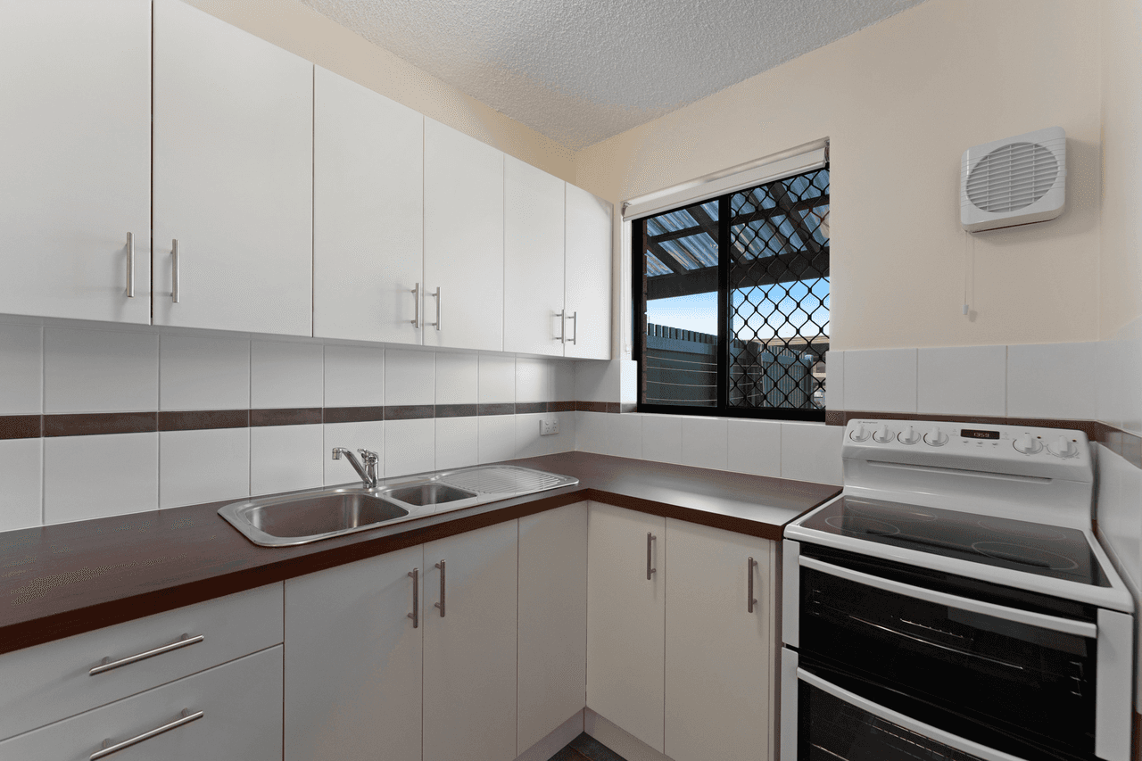 10/390 Hector Street, YOKINE, WA 6060
