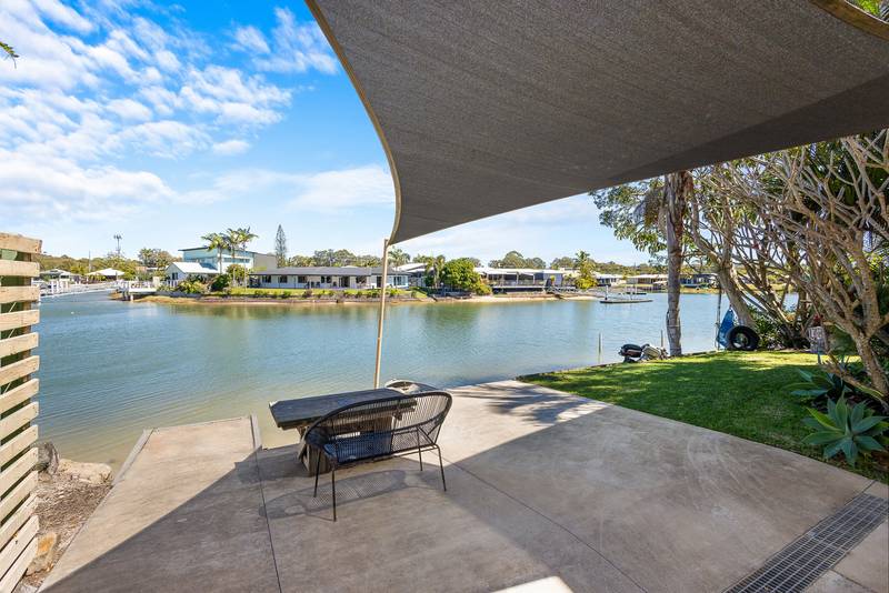 1/21 Pangarinda Place, MOOLOOLABA, QLD 4557