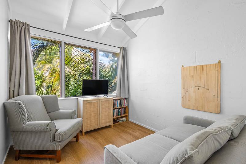 1/21 Pangarinda Place, MOOLOOLABA, QLD 4557