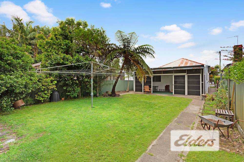 13 Park Street, Hamilton South, NSW 2303