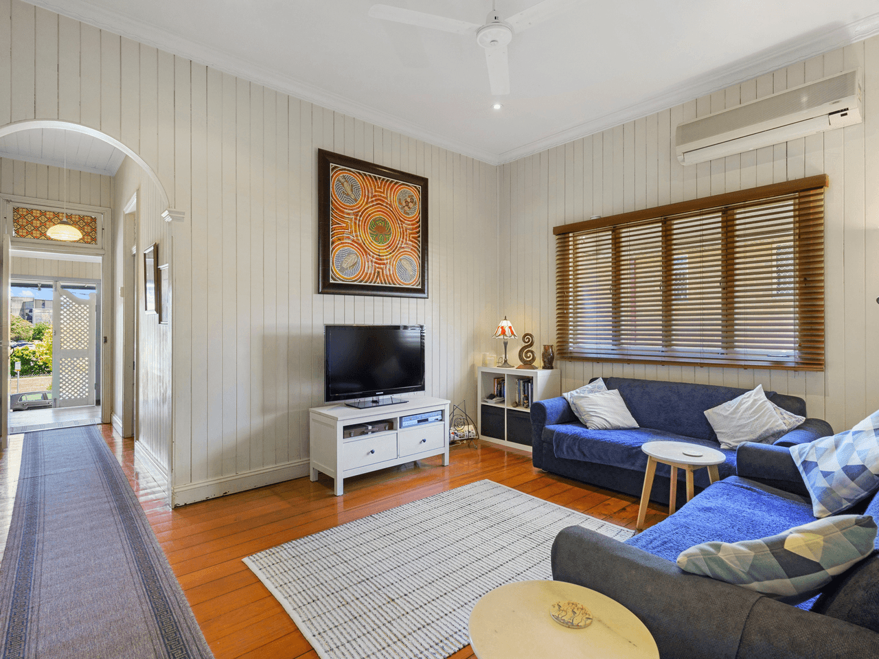 10 Wolseley Street, WOOLLOONGABBA, QLD 4102