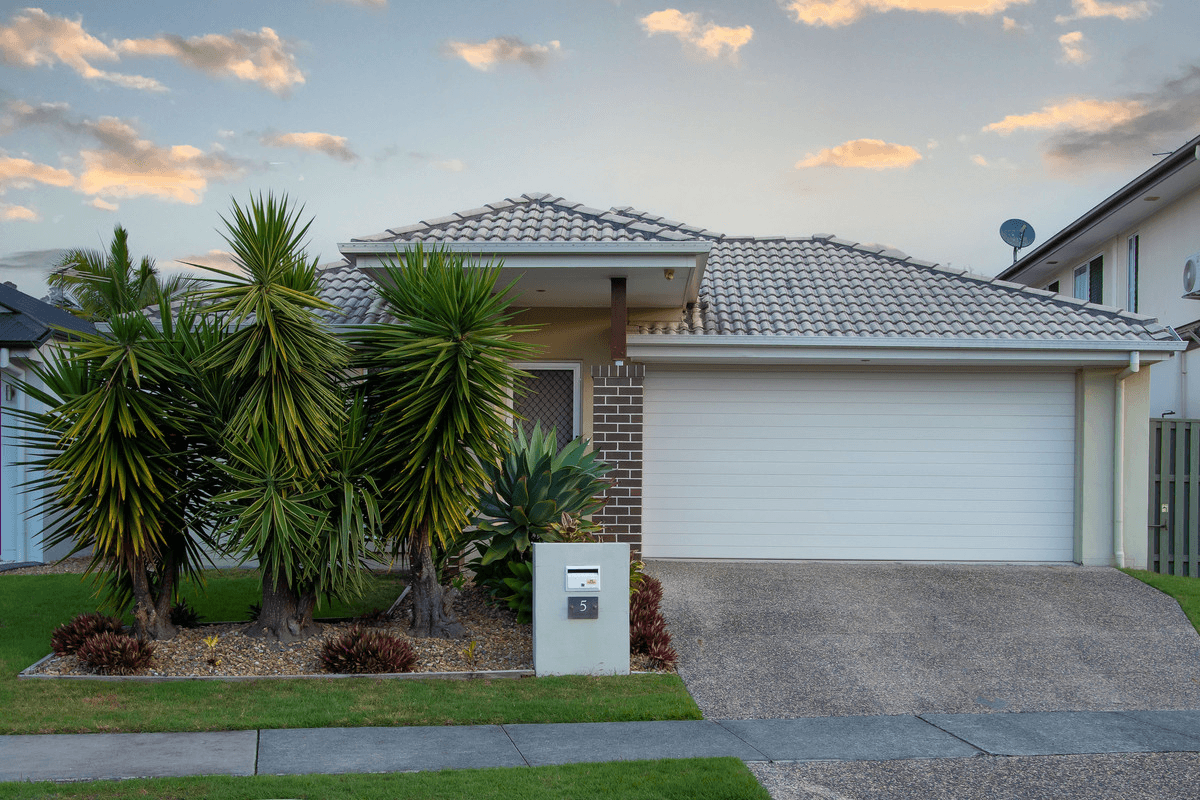 5 Coalstoun Crossing, WATERFORD, QLD 4133