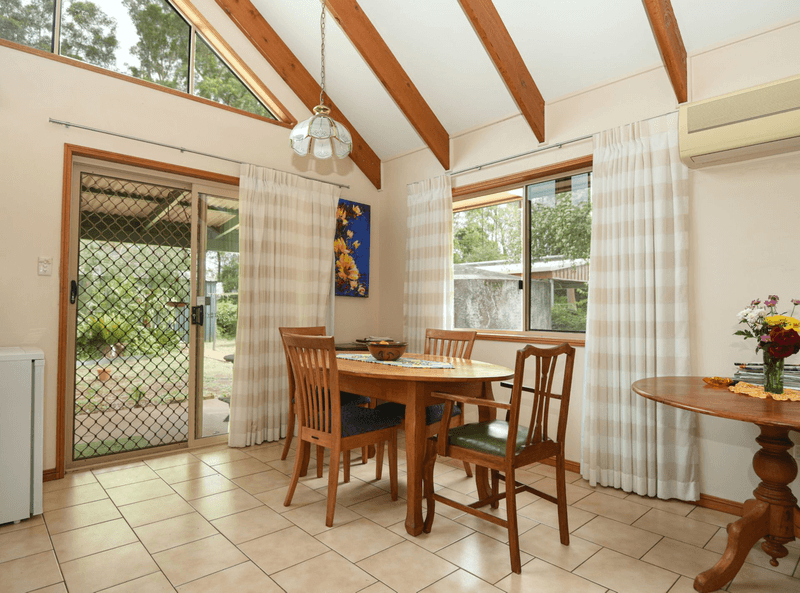 16 Merrol Street, Highfields, QLD 4352