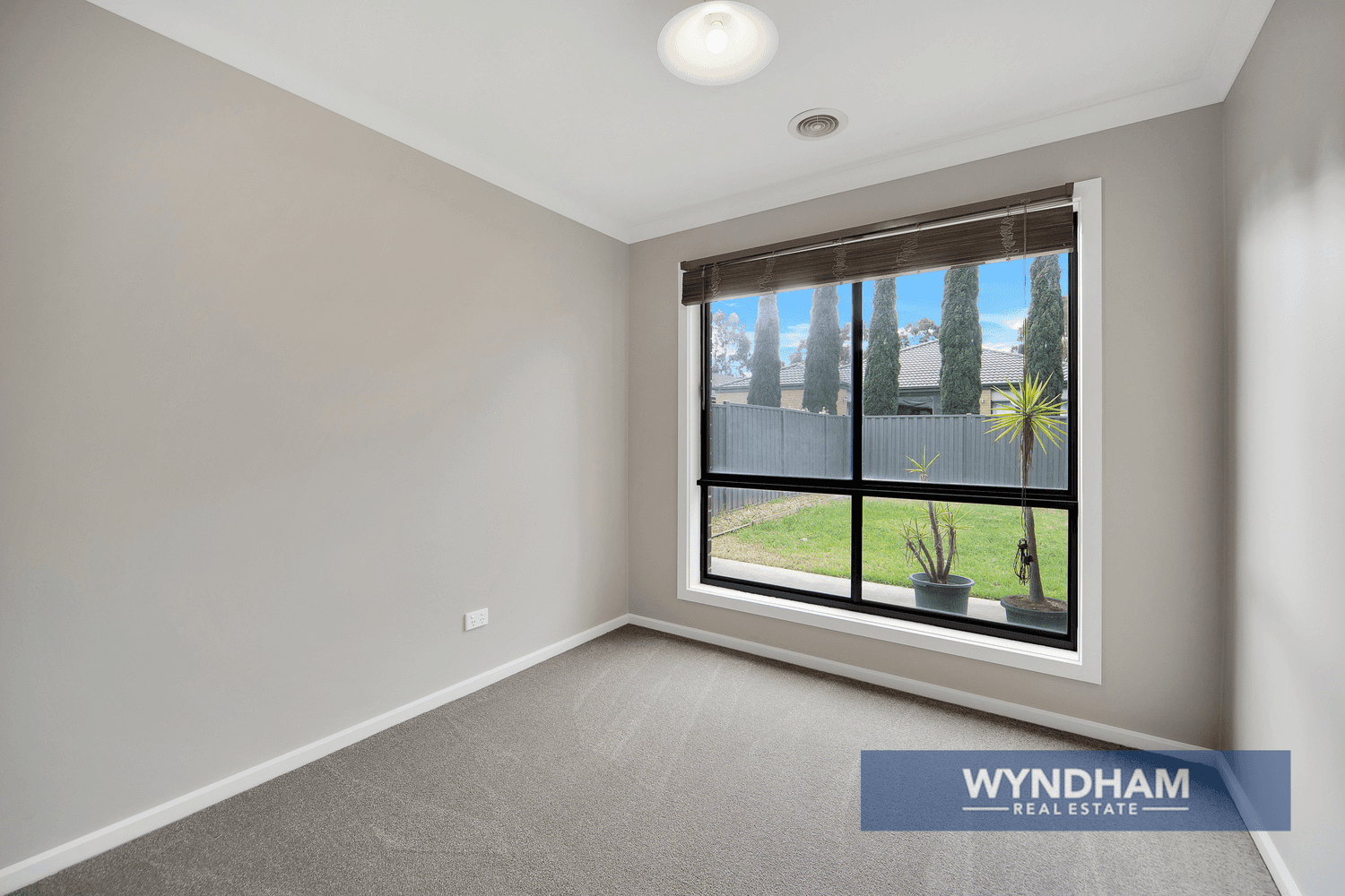 27 Lancewood Road, Manor Lakes, VIC 3024