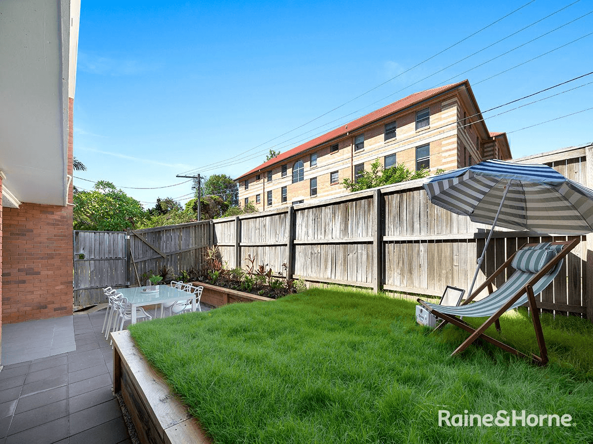 2/42 Bayliss Street, TOOWONG, QLD 4066