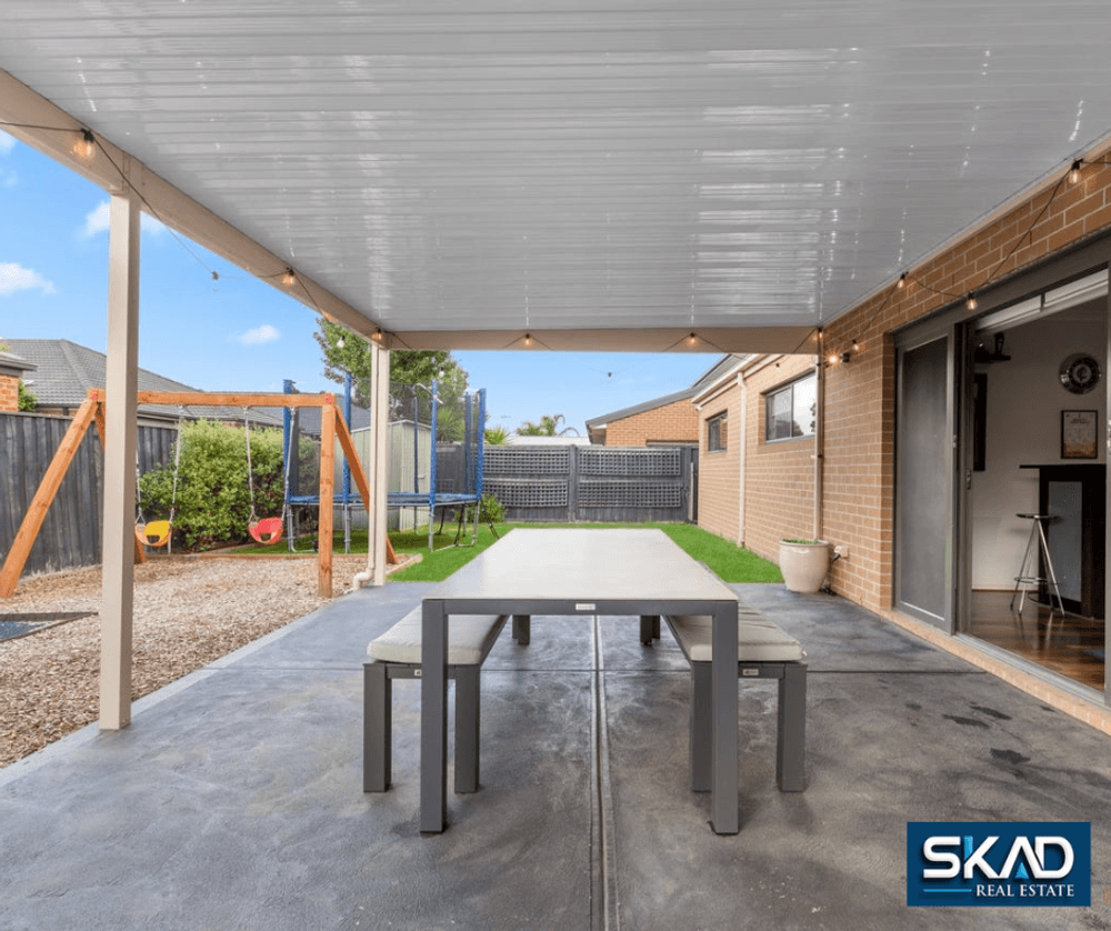 43 Mandalay Circuit, BEVERIDGE, VIC 3753