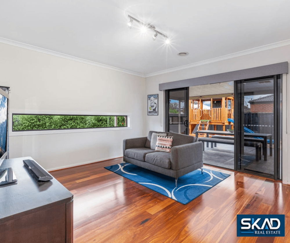 43 Mandalay Circuit, BEVERIDGE, VIC 3753