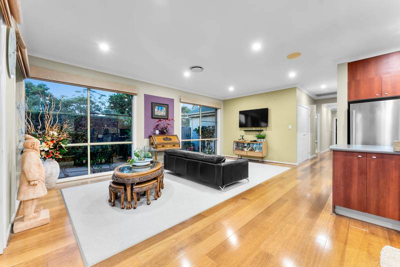 9 Douglas Circuit, NORTH LAKES, QLD 4509