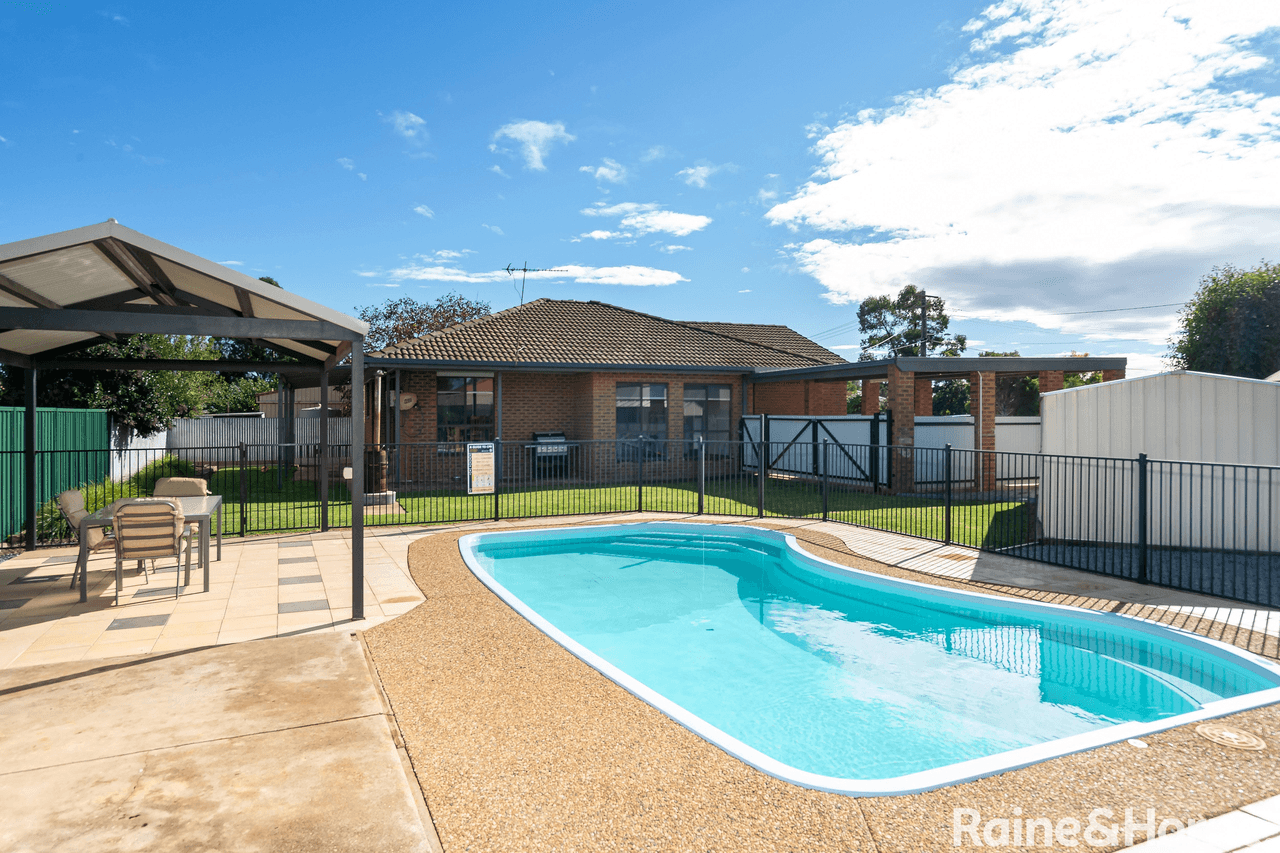 10 Spaul Street, URANQUINTY, NSW 2652