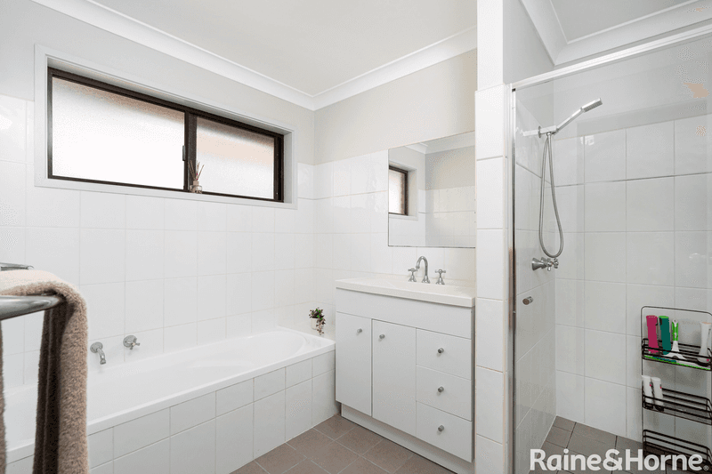 10 Spaul Street, URANQUINTY, NSW 2652