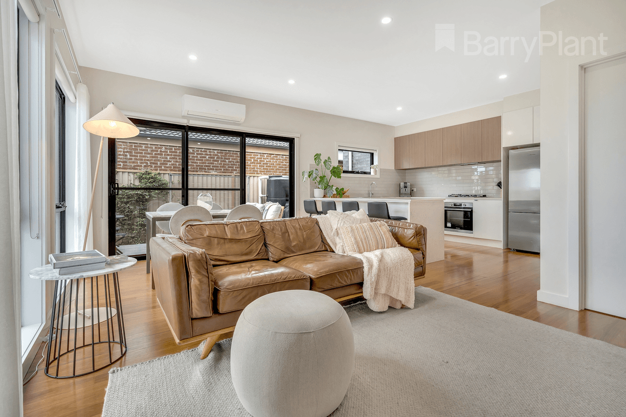 1/98 Barry Street, Reservoir, VIC 3073