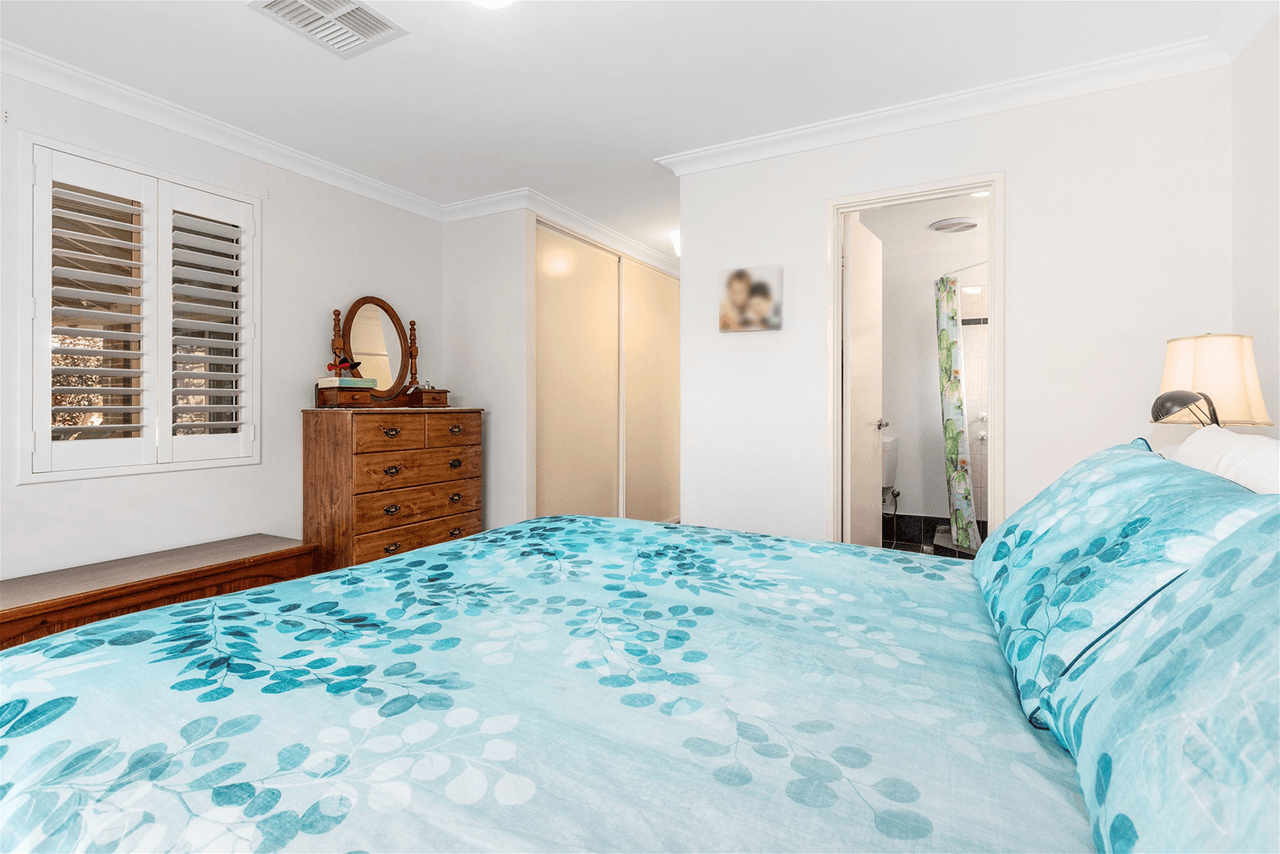 4 Sea Edge, MINDARIE, WA 6030