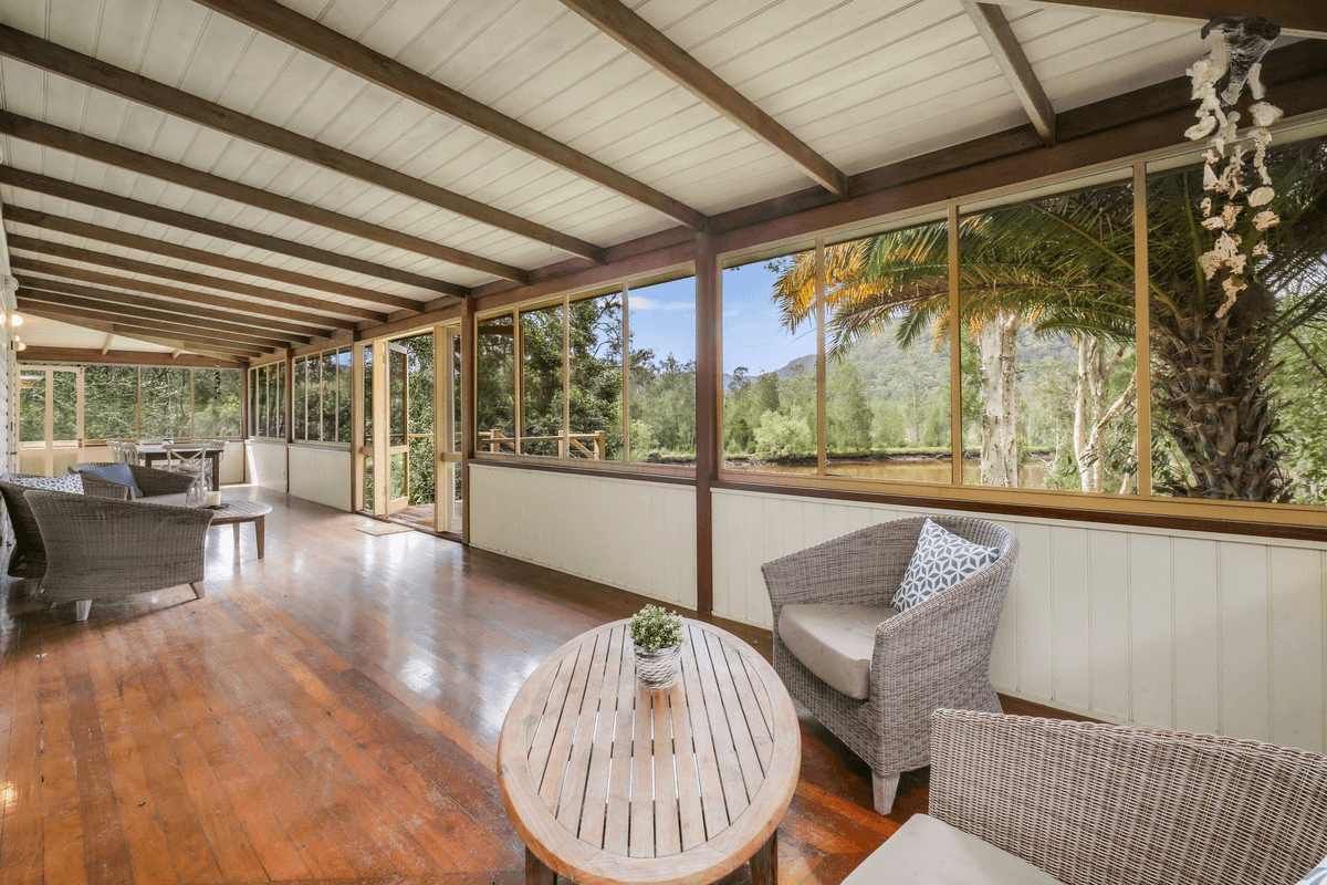 182 Oyster Shell Road, Lower Mangrove, NSW 2250