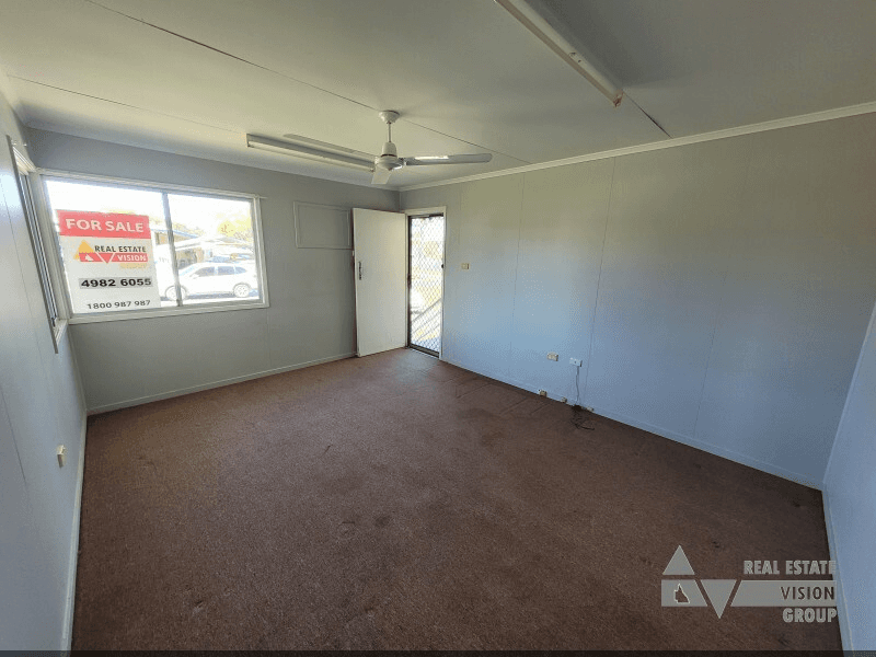 39 Fay St, Blackwater, QLD 4717