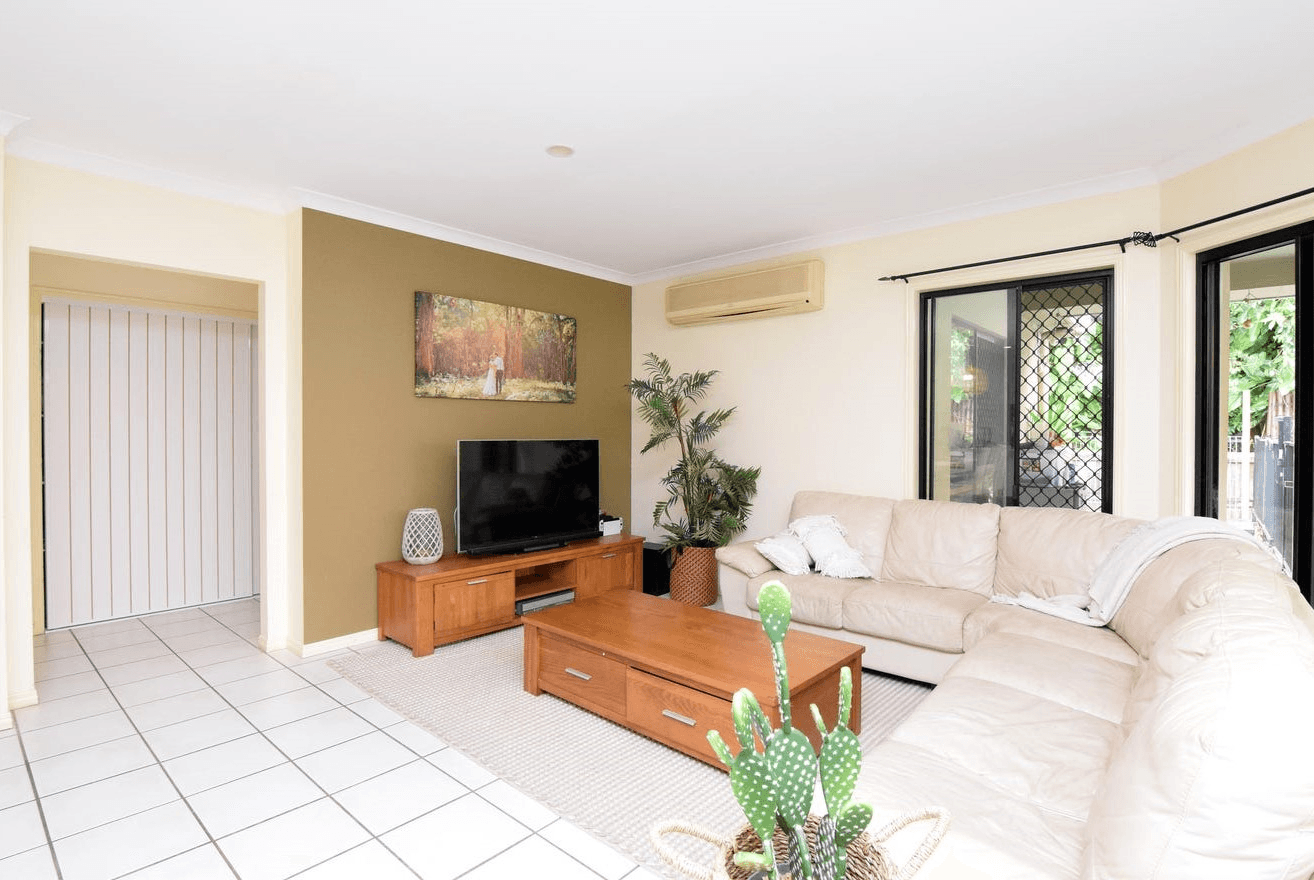 4 Connors Close, BUDERIM, QLD 4556