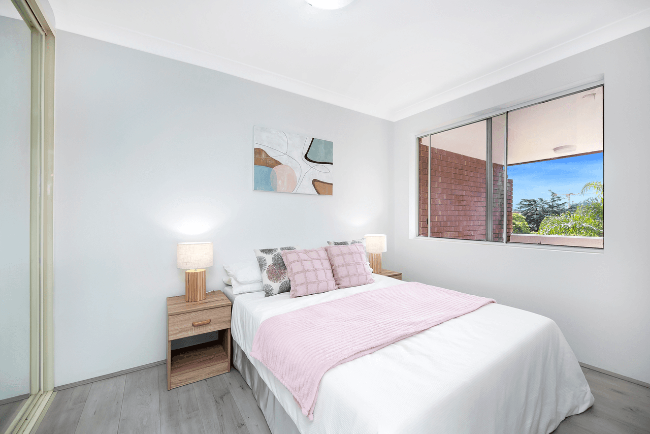 27/10-14 Burlington Road, HOMEBUSH, NSW 2140