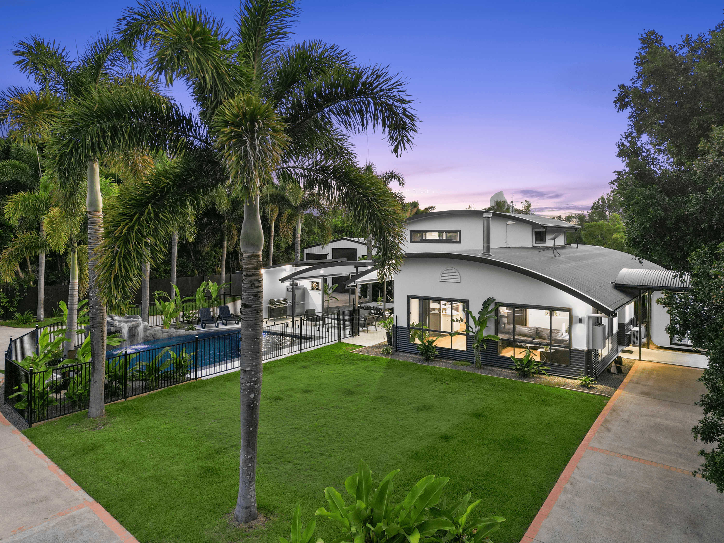 12 Toriana Place, BEERWAH, QLD 4519