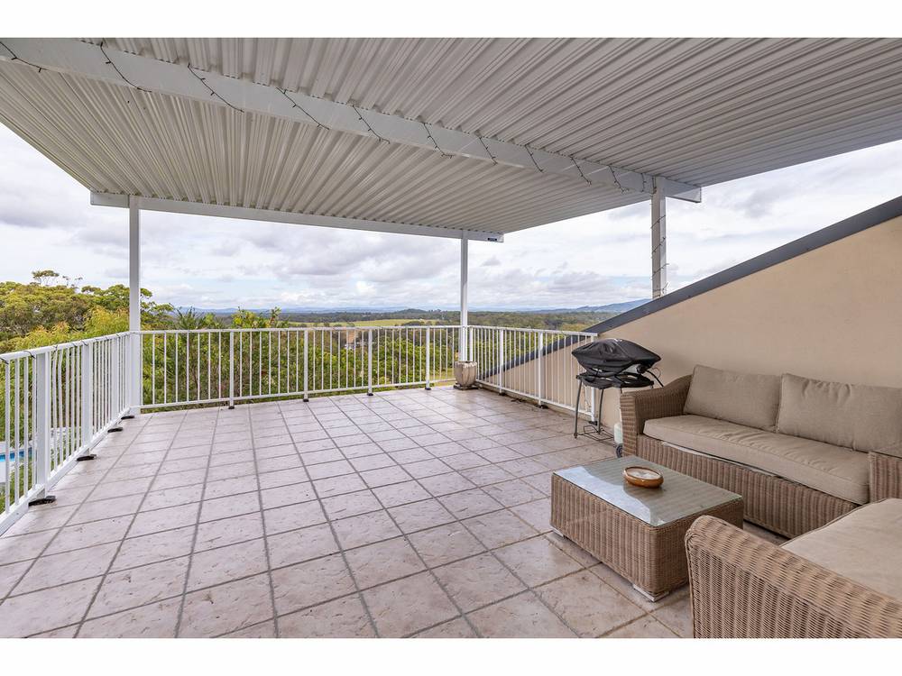 8 The Bridle Path, TALLWOODS VILLAGE, NSW 2430