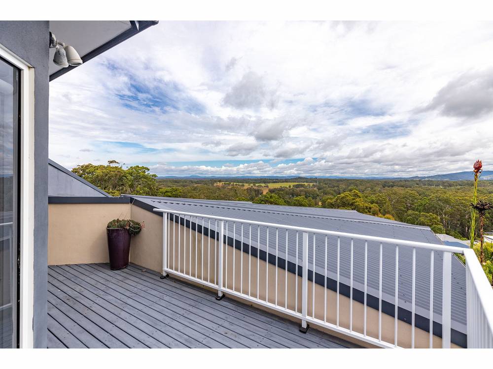 8 The Bridle Path, TALLWOODS VILLAGE, NSW 2430