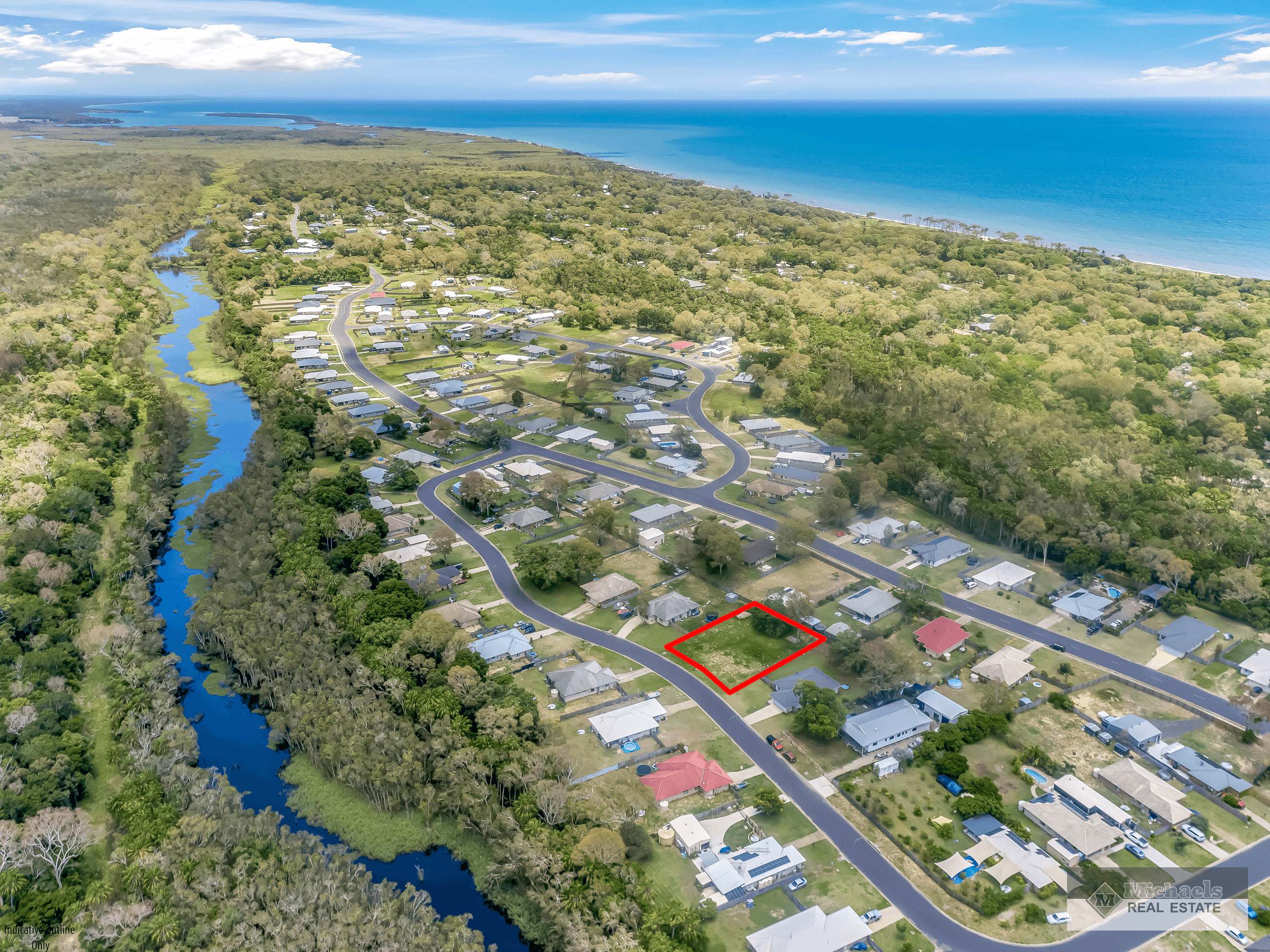 14 Monarch Avenue, MOORE PARK BEACH, QLD 4670