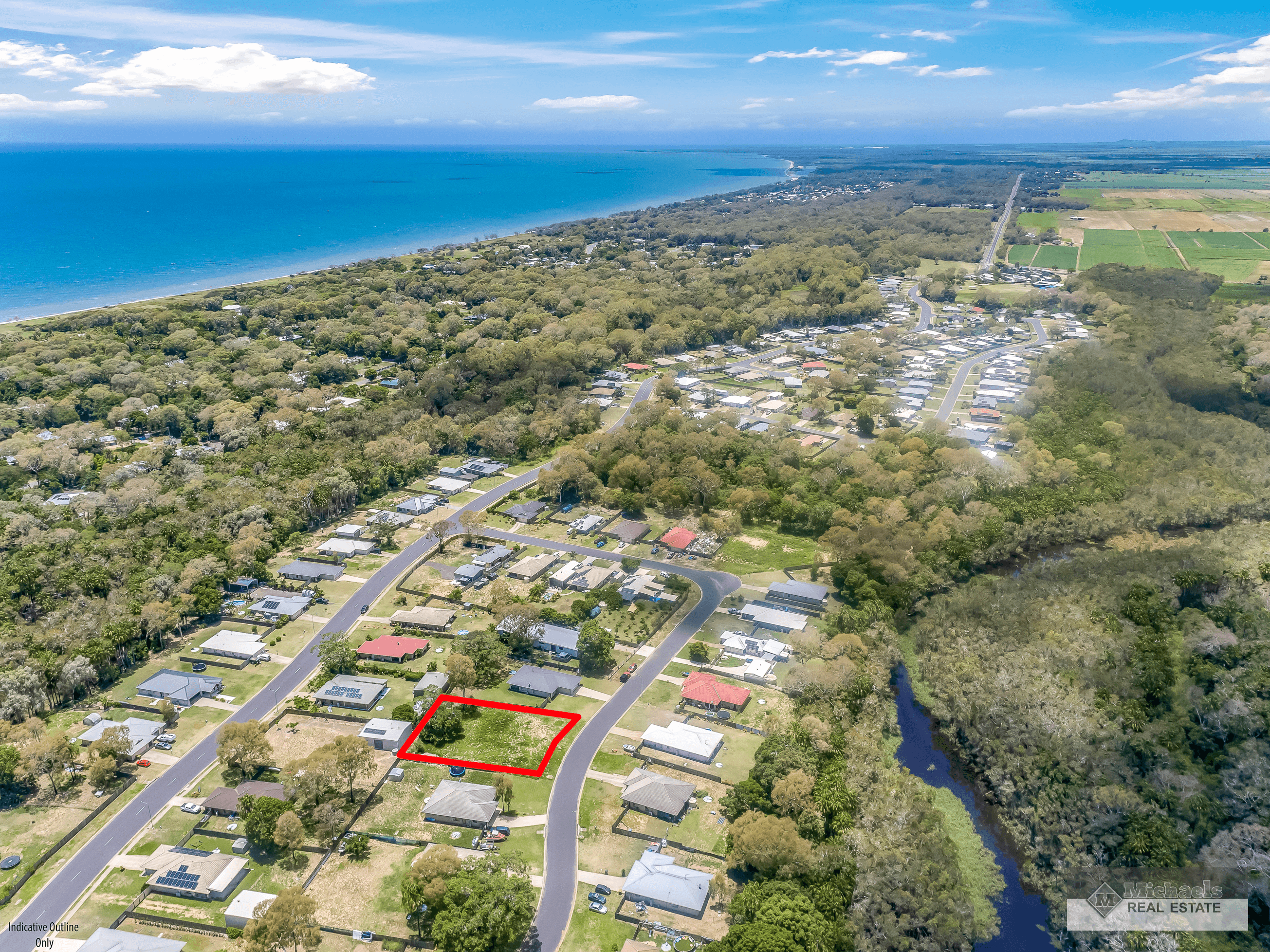 14 Monarch Avenue, MOORE PARK BEACH, QLD 4670