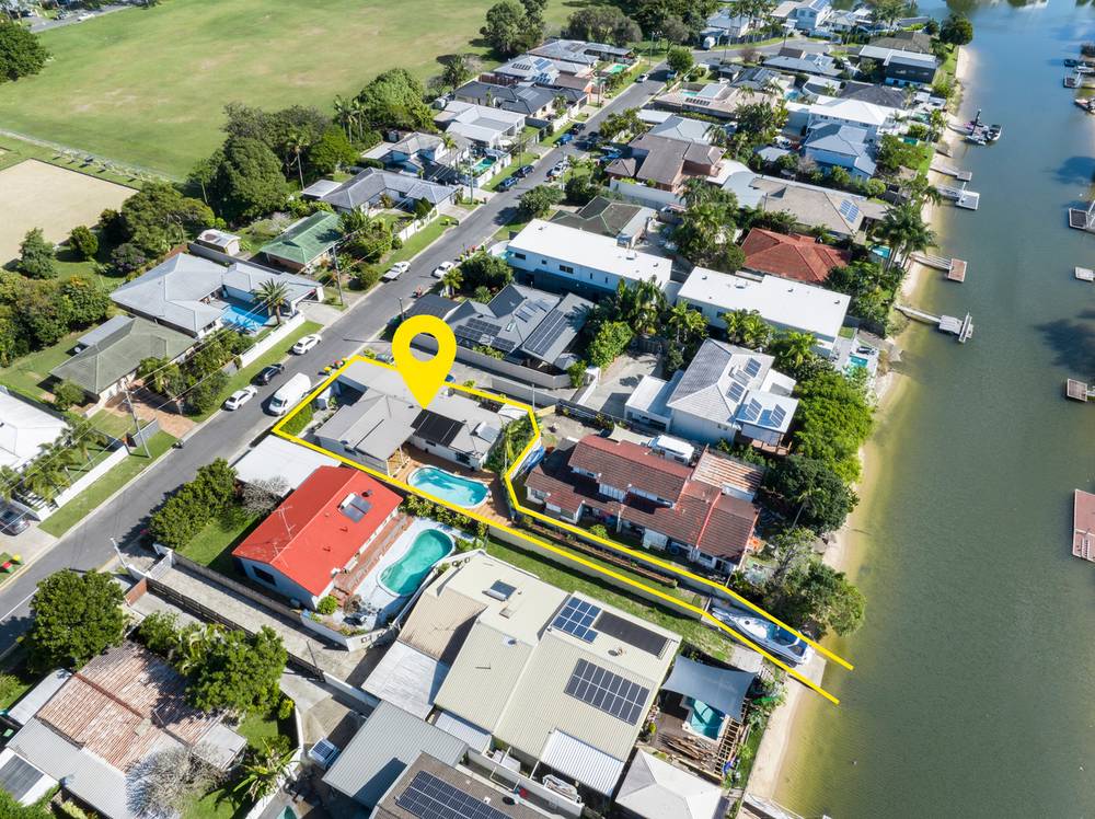 41 Kalimna Drive, BROADBEACH WATERS, QLD 4218