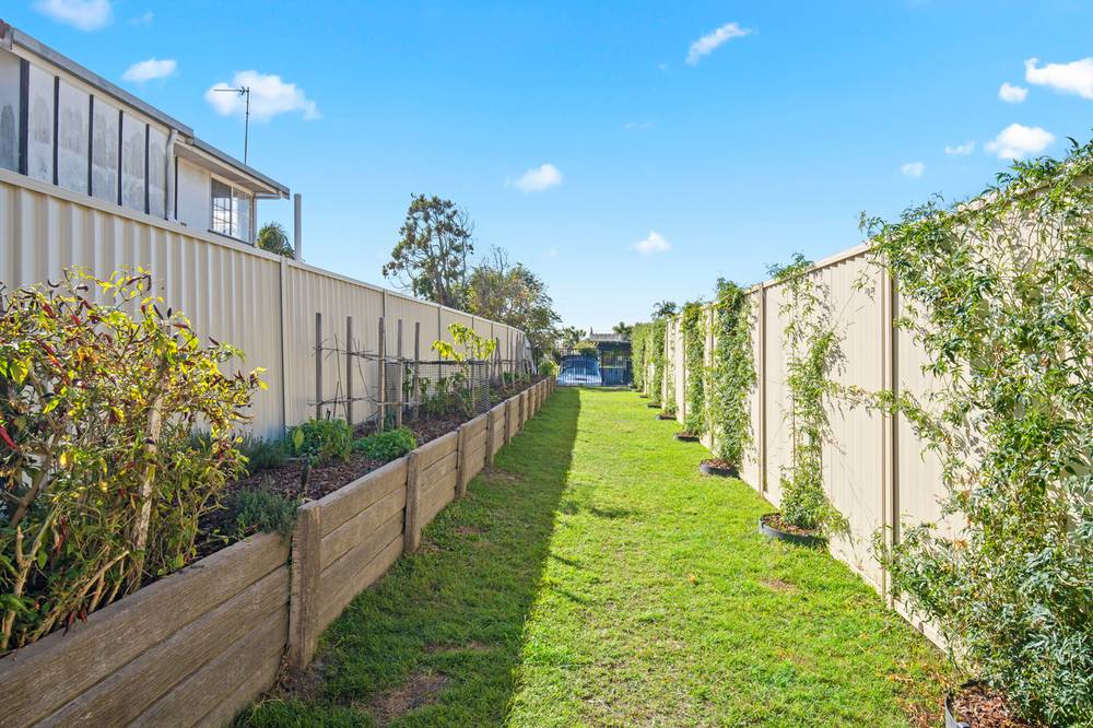 41 Kalimna Drive, BROADBEACH WATERS, QLD 4218