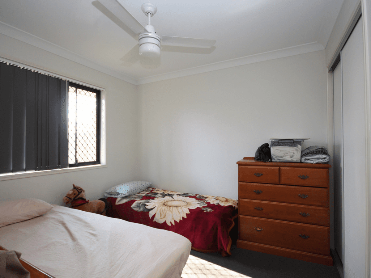 B/1 Oakwood Place, Chuwar, QLD 4306