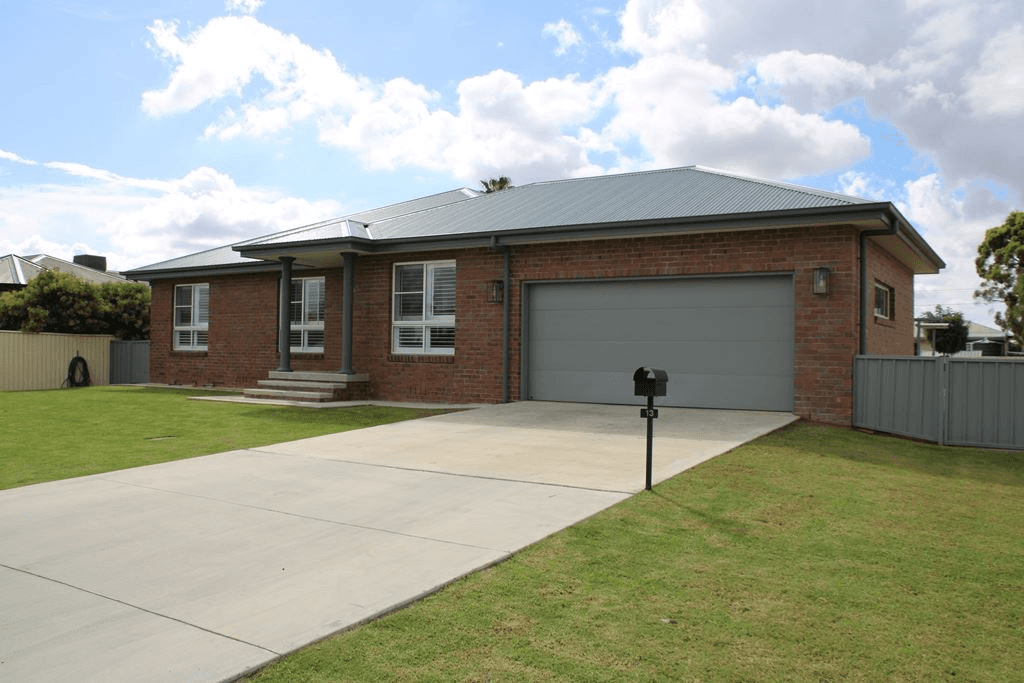 13 Cunningham Close, Narrabri, NSW 2390