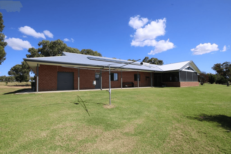 18062 Kamilaroi Highway, Narrabri, NSW 2390