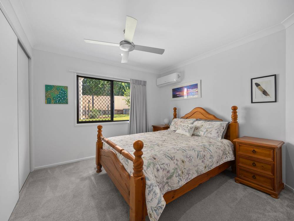 12 Gloria Close, GLASS HOUSE MOUNTAINS, QLD 4518
