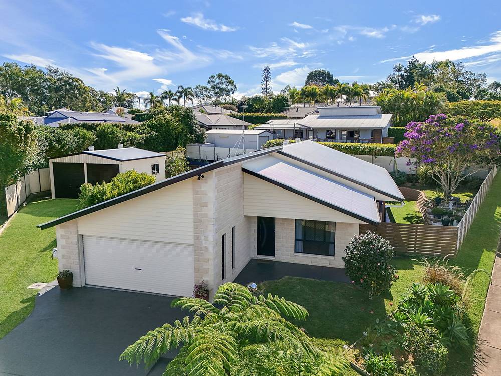 12 Gloria Close, GLASS HOUSE MOUNTAINS, QLD 4518