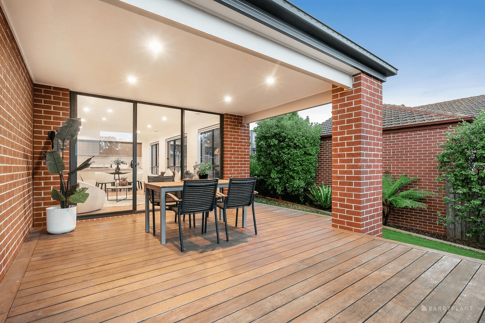 9 Jasper Place, DONVALE, VIC 3111