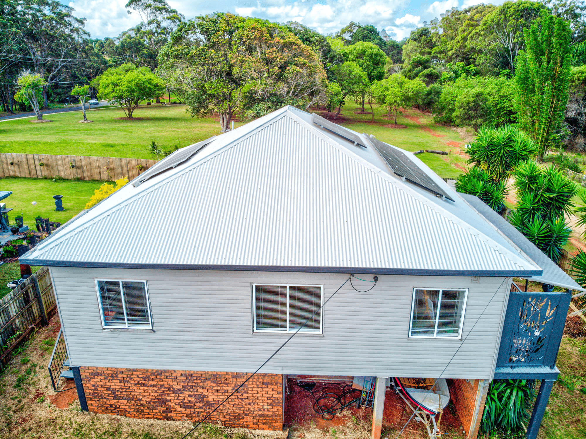 5 Pharlap Street, RUSSELL ISLAND, QLD 4184