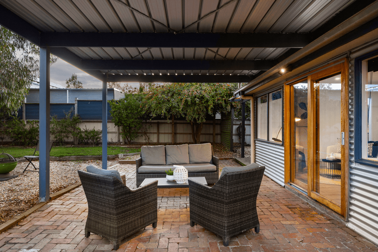 1/43 Dunsford Street, LANCEFIELD, VIC 3435