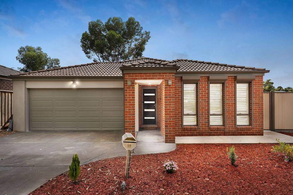 11 Clarence Way, SOUTH MORANG, VIC 3752