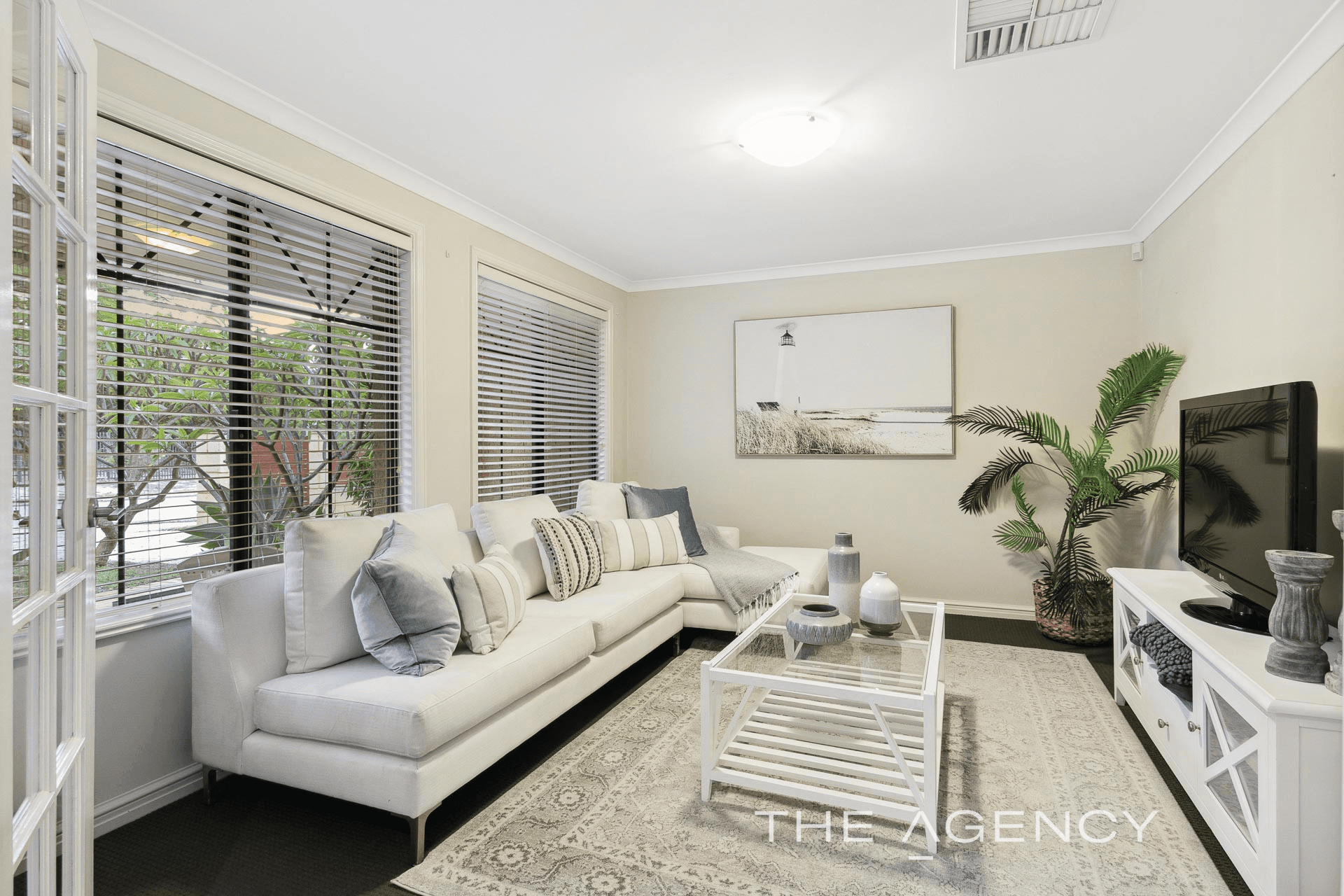 9 Inverell Green, Carramar, WA 6031