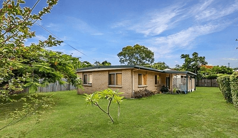 78 Bishop Rd, Beachmere, QLD 4510