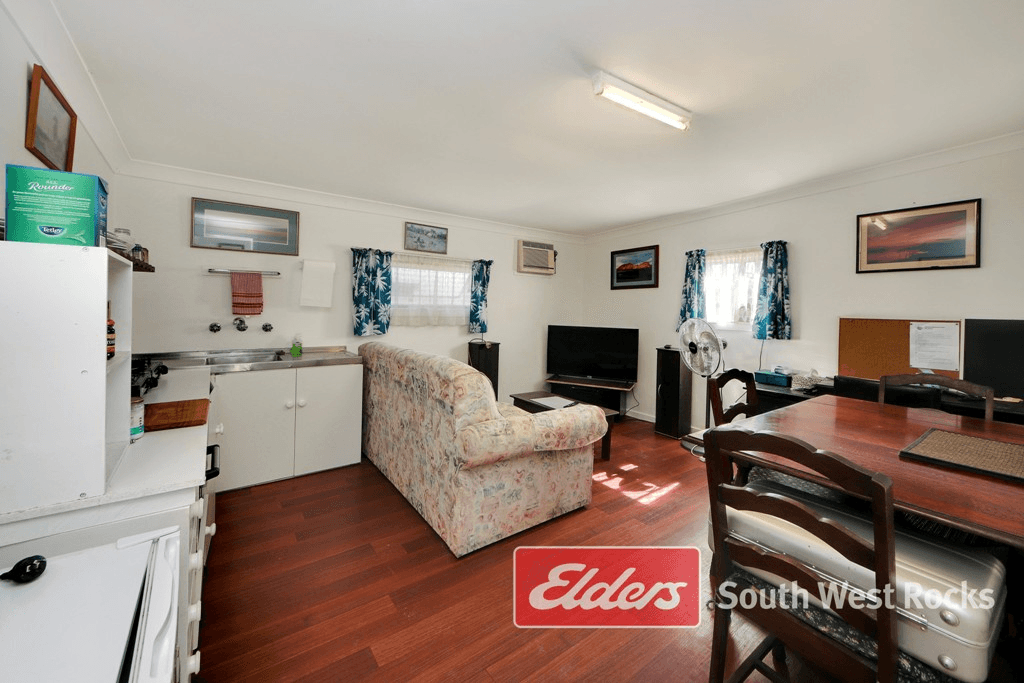 23 CRYSTAL Place, SOUTH WEST ROCKS, NSW 2431