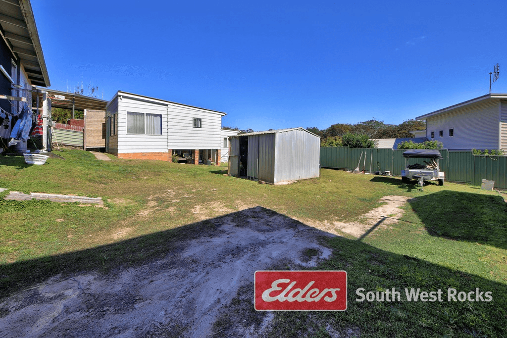 23 CRYSTAL Place, SOUTH WEST ROCKS, NSW 2431