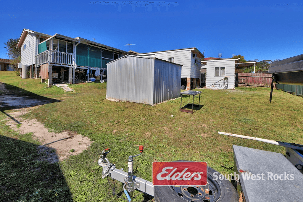 23 CRYSTAL Place, SOUTH WEST ROCKS, NSW 2431